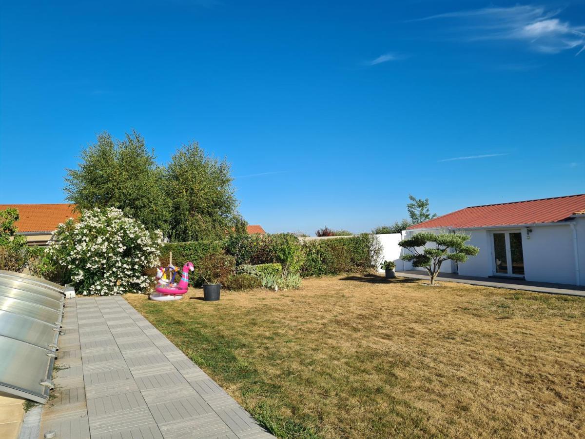 Ty Grain De Sel : Logement Privatif Avec Piscine, Jardin Et Patio Chauvé Exteriör bild