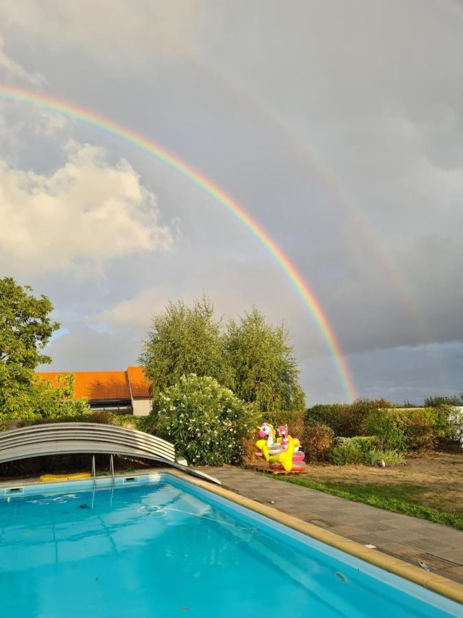 Ty Grain De Sel : Logement Privatif Avec Piscine, Jardin Et Patio Chauvé Exteriör bild