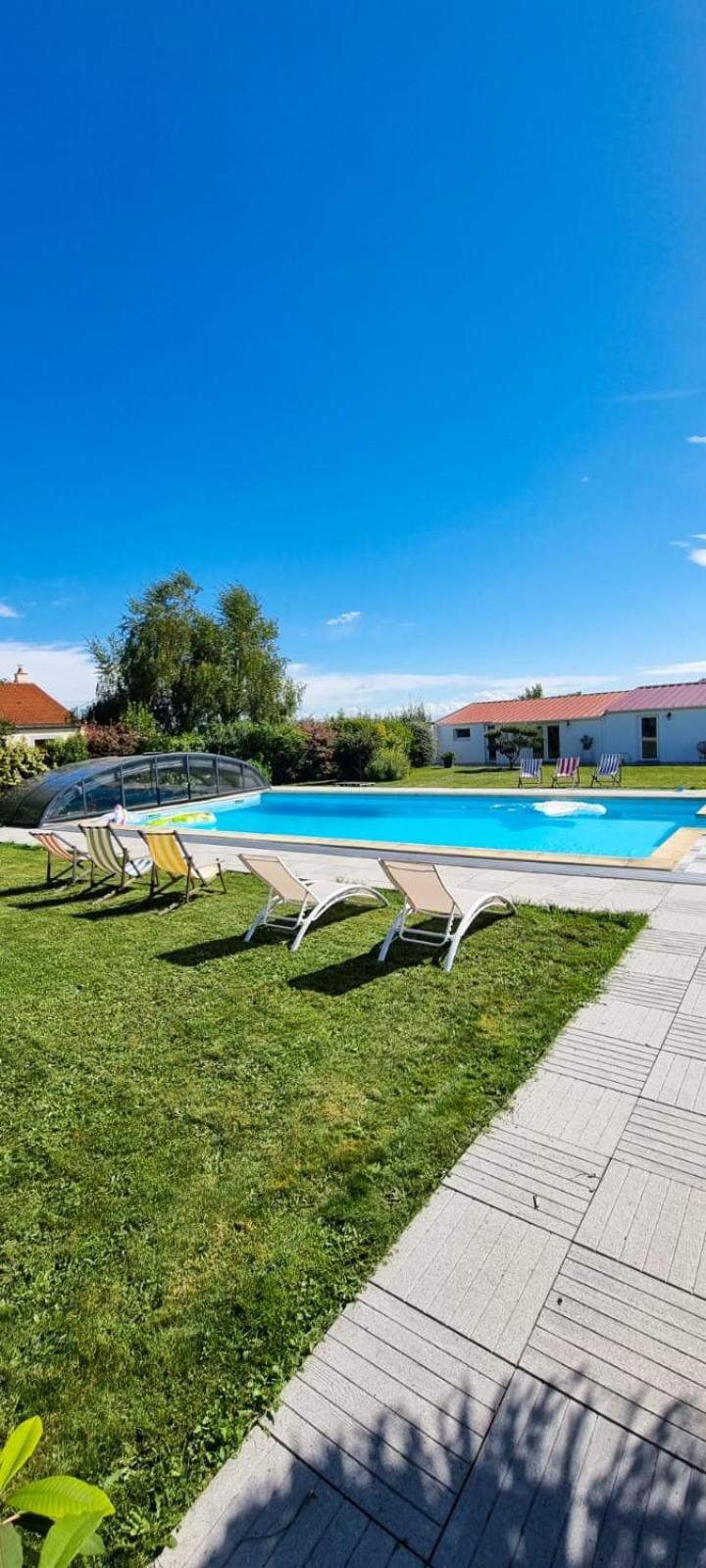 Ty Grain De Sel : Logement Privatif Avec Piscine, Jardin Et Patio Chauvé Exteriör bild